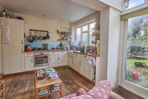 Kitchen Breakfast Room- click for photo gallery